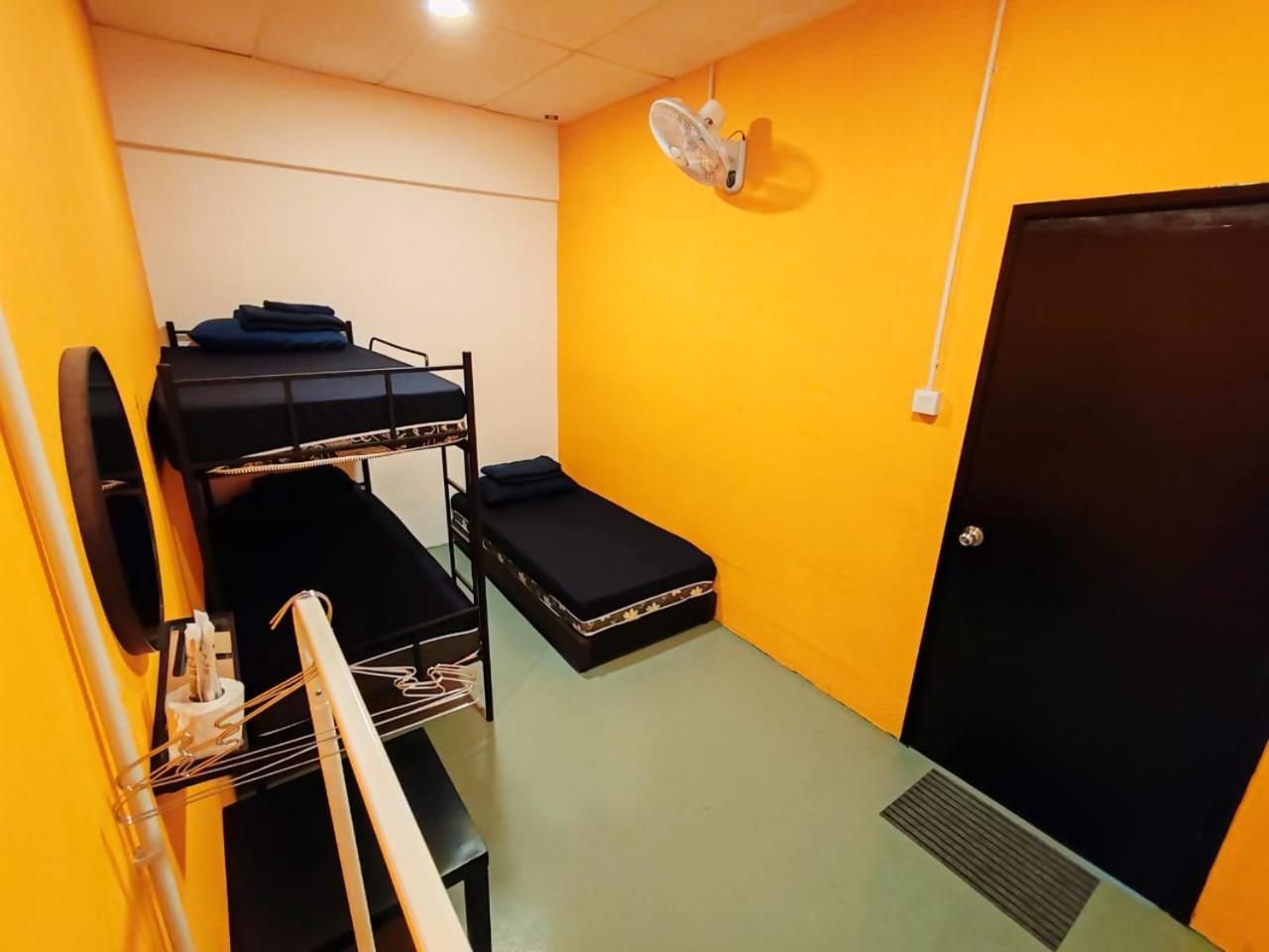 The Cocoon Capsule Hotel Cameron Highlands Eksteriør billede